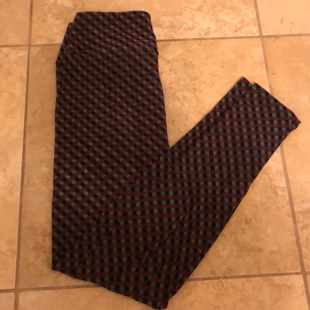 LulaRoe leggings 4 different pairs